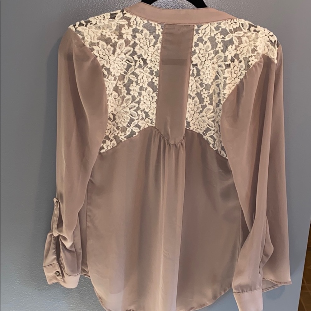 Cute button up!